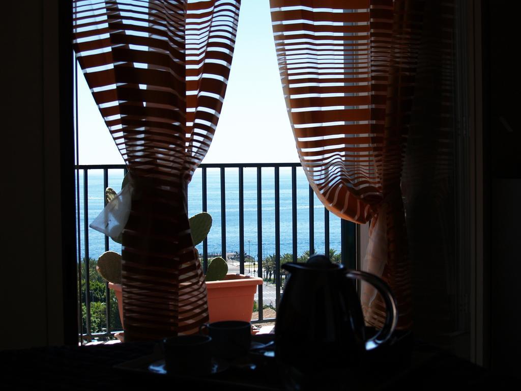 B&B Lognina Lungomare CTA Zimmer foto